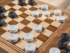 Oyunu Checkers Two Player çevrimiçi