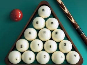Oyunu Bilardo 3D: Rus Piramidi çevrimiçi
