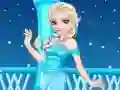 Oyunu Elsa & Adventure Dress Up çevrimiçi