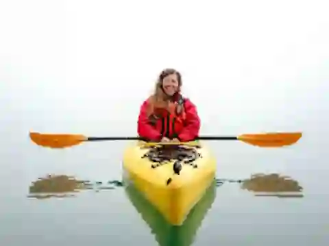 Oyunu Kayak Kayaking Lake Jigsaw çevrimiçi