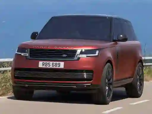 Oyunu Land Rover Range Rover 2022 Slide çevrimiçi