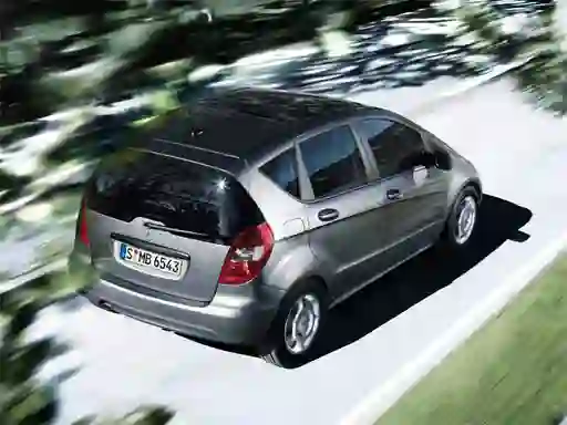 Oyunu A Class Sedan Puzzle çevrimiçi