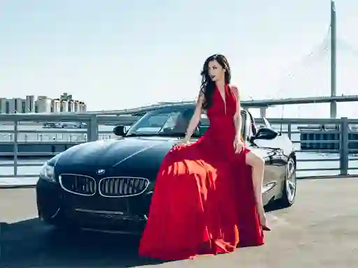 Oyunu Girls and Cars çevrimiçi