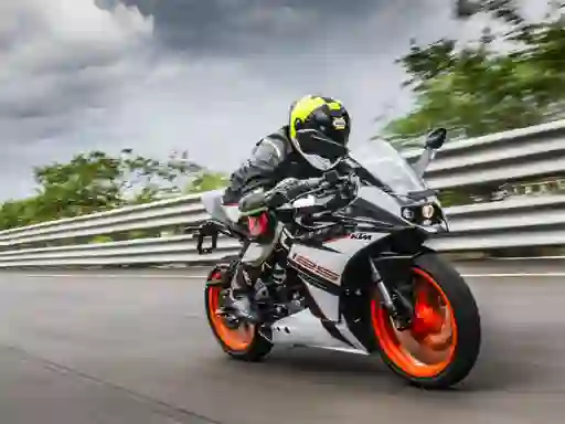 Oyunu RC 125 Action çevrimiçi