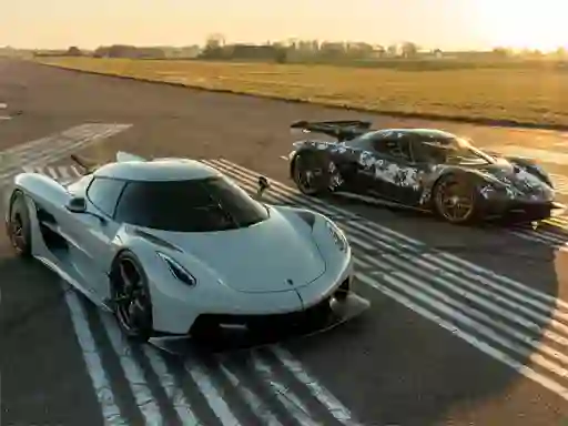 Oyunu Koenigsegg Jesko Absolut çevrimiçi