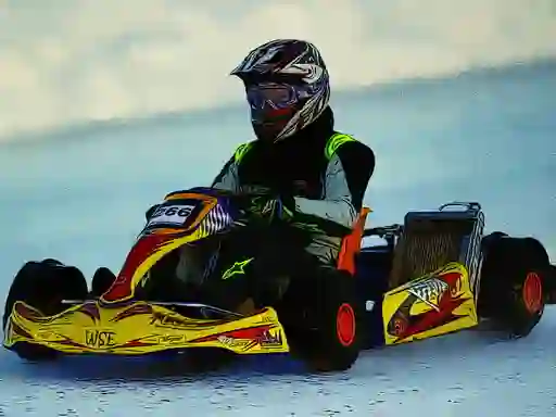 Oyunu Kart Racing Jigsaw çevrimiçi