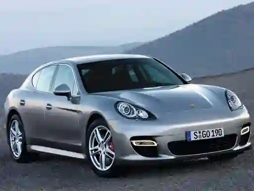 Oyunu Porsche Panamera Slide çevrimiçi