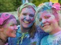 Oyunu Holi Kızlar Yapboz  çevrimiçi